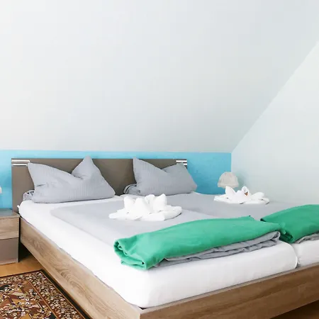 Weserstuben מלון