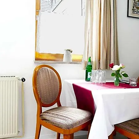 Weserstuben Hotel 2*